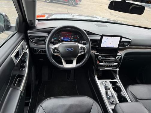 AGATE BLACK METALLIC 2023 Ford Explorer LIMITED