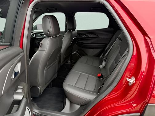 Crimson Metallic 2022 Chevrolet Trailblazer RS