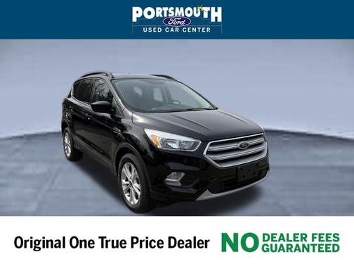 SHADOW BLACK 2018 Ford Escape SE