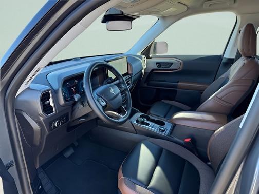CARBONIZED GRAY METALLIC 2025 Ford Bronco Sport OUTER BANKS