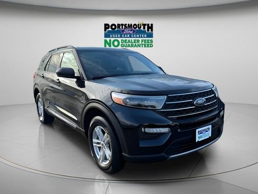 AGATE BLACK METALLIC 2022 Ford Explorer XLT