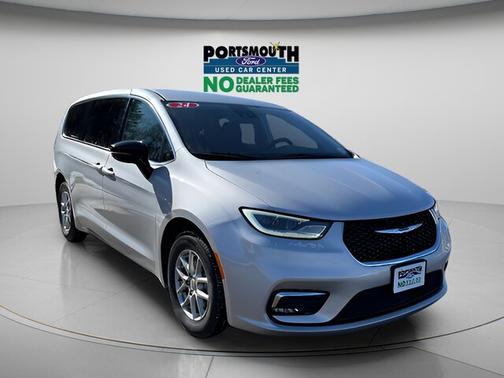 Silver Mist Clearcoat 2024 Chrysler Pacifica TOURING L