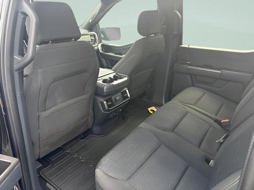 AGATE BLACK METALLIC 2023 Ford F-150 XLT