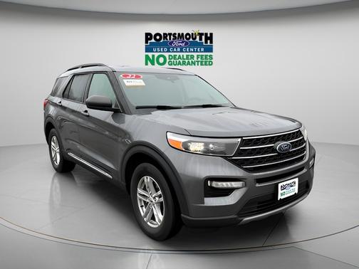 CARBONIZED GRAY METALLIC 2022 Ford Explorer XLT