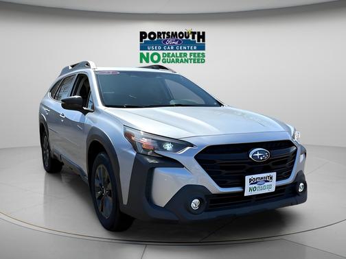 Ice Silver Metallic 2023 Subaru Outback ONYX EDITION