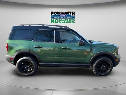 ERUPTION GREEN METALLIC 2025 Ford Bronco Sport BADLANDS