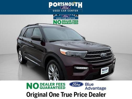 BURGUNDY VELVET MET TINT CC 2022 Ford Explorer XLT