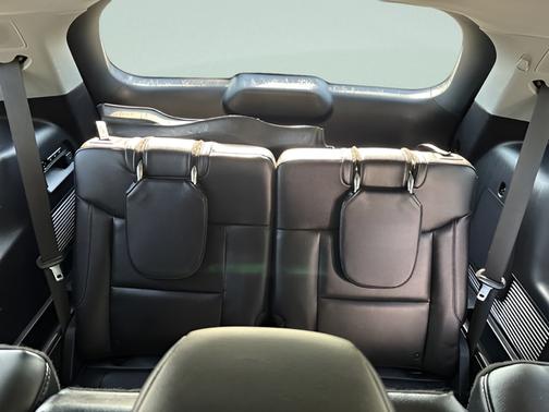 ICONIC SILVER METALLIC 2020 Ford Explorer LIMITED