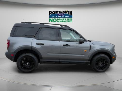 CARBONIZED GRAY METALLIC 2025 Ford Bronco Sport BADLANDS