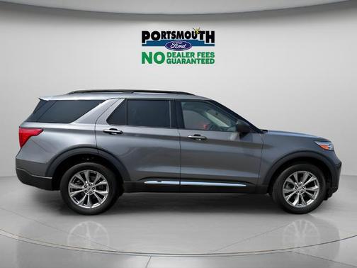 CARBONIZED GRAY METALLIC 2023 Ford Explorer XLT