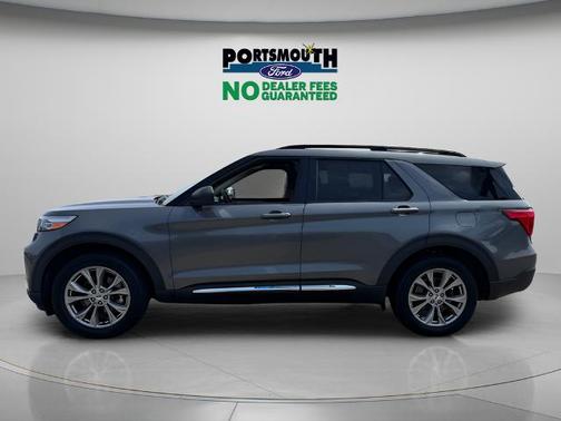 CARBONIZED GRAY METALLIC 2023 Ford Explorer XLT