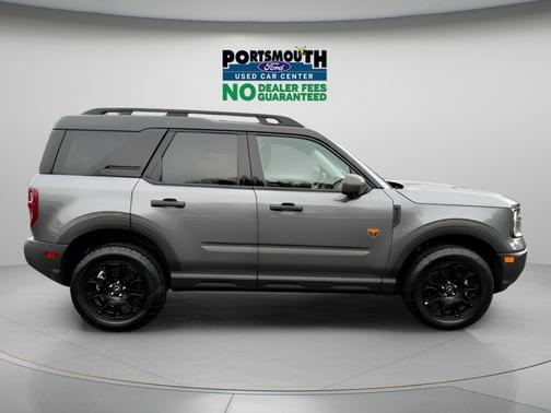 CARBONIZED GRAY METALLIC 2025 Ford Bronco Sport BADLANDS