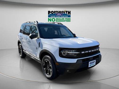 OXFORD WHITE 2025 Ford Bronco Sport OUTER BANKS