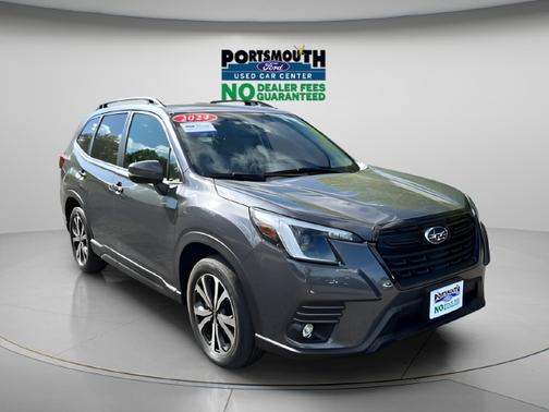 Magnetite Gray Metallic 2024 Subaru Forester LIMITED