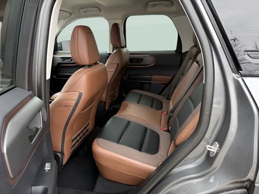 CARBONIZED GRAY METALLIC 2025 Ford Bronco Sport OUTER BANKS
