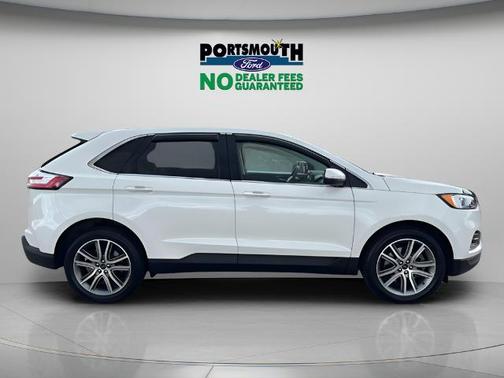STAR WHITE 2022 Ford Edge TITANIUM