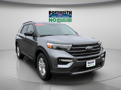 CARBONIZED GRAY METALLIC 2022 Ford Explorer XLT
