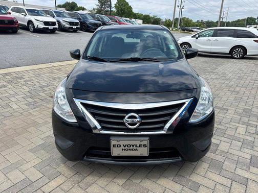 2019 Nissan Versa 1.6 SV