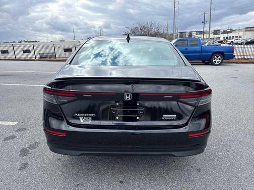 2025 Honda Accord Hybrid Base