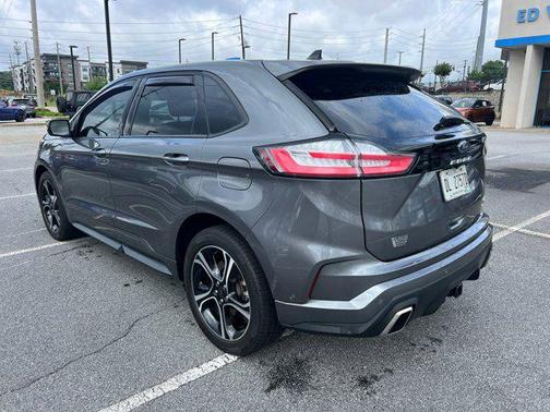 2022 Ford Edge ST