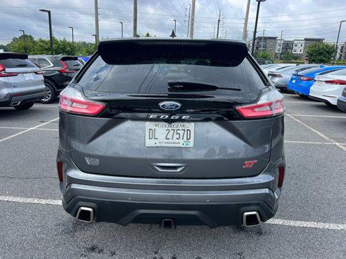 2022 Ford Edge ST