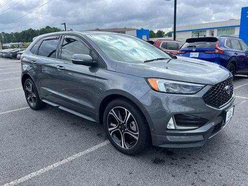 2022 Ford Edge ST