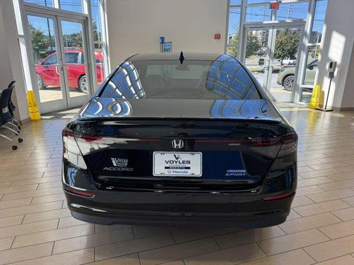 2025 Honda Accord Hybrid Base