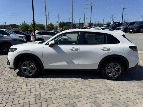 2026 Honda HR-V LX