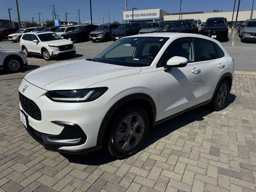 2026 Honda HR-V LX