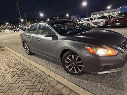 2017 Nissan Altima 2.5 SV