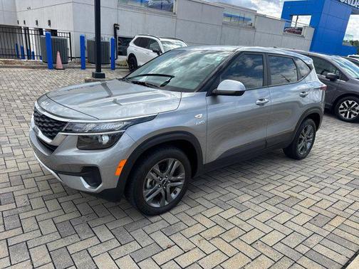 2023 Kia Seltos LX
