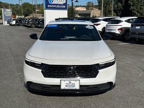 2023 Honda Accord Hybrid Base