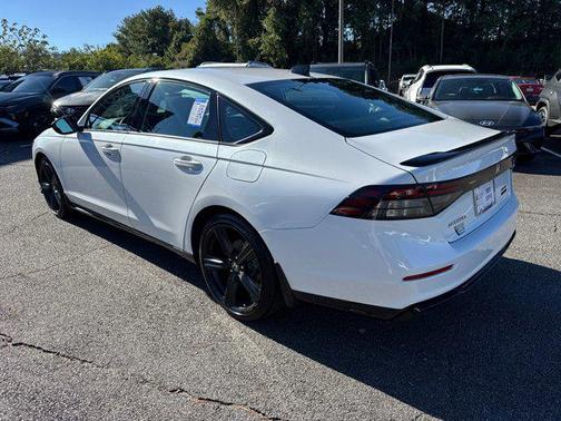 2023 Honda Accord Hybrid Base