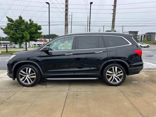 2017 Honda Pilot Elite