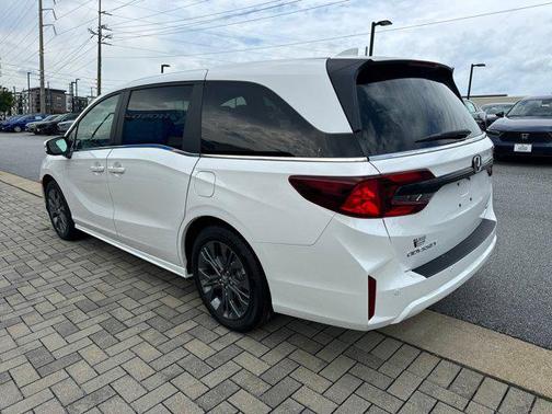 2025 Honda Odyssey Touring