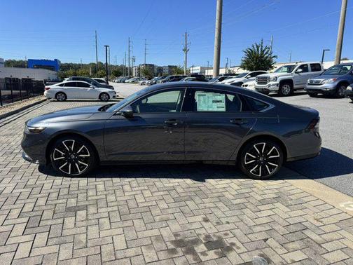 2025 Honda Accord Hybrid Touring
