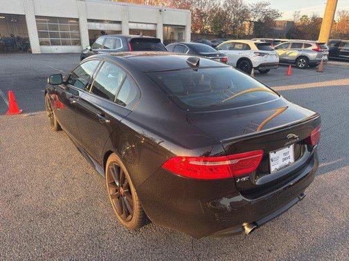 2019 Jaguar XE 30t R-Sport