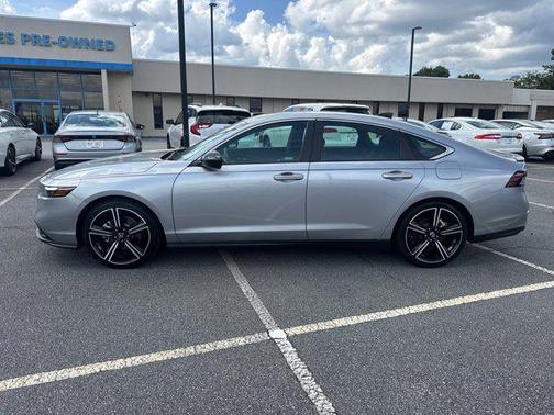 2023 Honda Accord Hybrid Base
