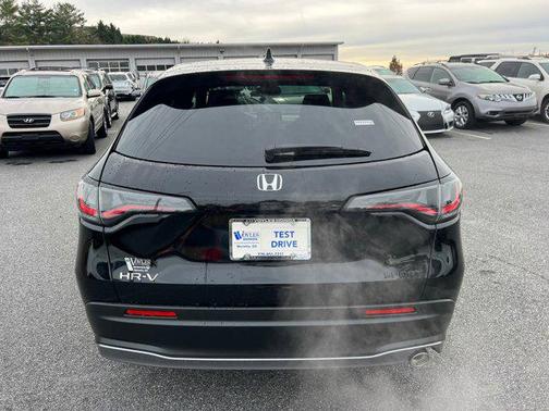 2025 Honda HR-V 2WD Sport