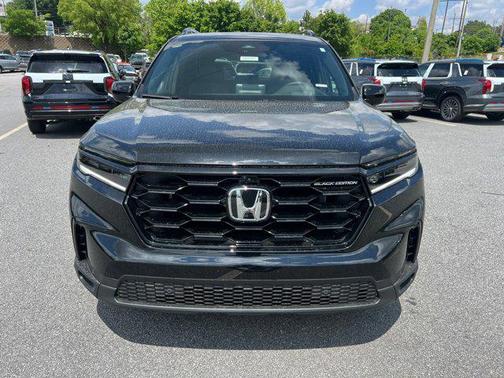 2025 Honda Pilot Black Edition