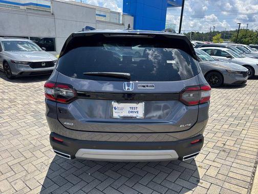 2025 Honda Pilot Elite