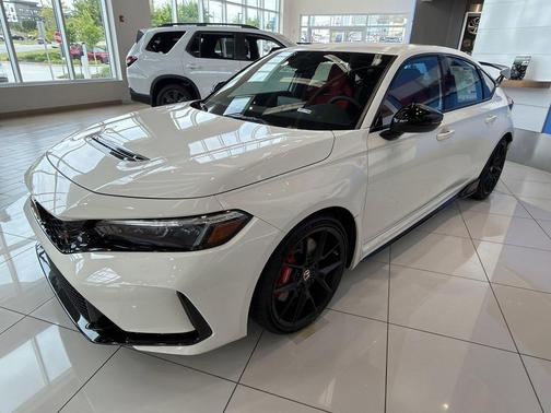 Premium White Pearl 2026 Honda Civic Type R TYPE R