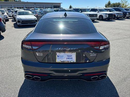 2022 Kia Stinger GT-Line