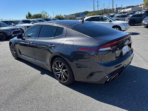 2022 Kia Stinger GT-Line