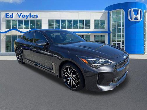 2022 Kia Stinger GT-Line