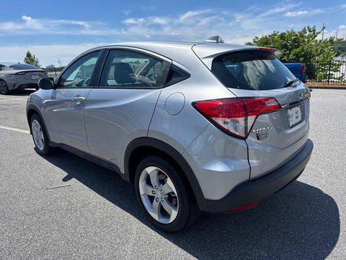 2022 Honda HR-V LX