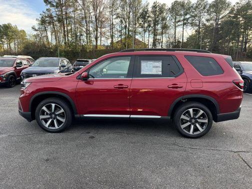 2025 Honda Pilot Touring 8-Passenger
