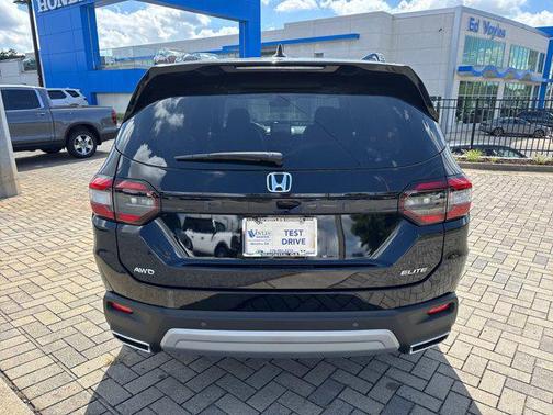 2025 Honda Pilot Elite