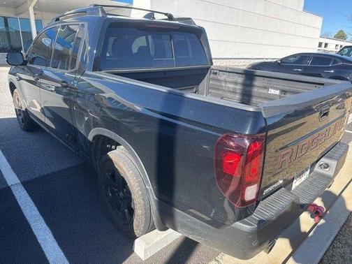 Crystal Black Pearl 2024 Honda Ridgeline Black