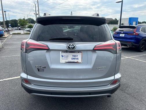 2018 Toyota RAV4 Platinum